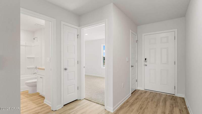 4 bedroom SingleFamilyResidence at 7090 Merlyn Dethlefsen Road, Liberty, Panama City — photo 4