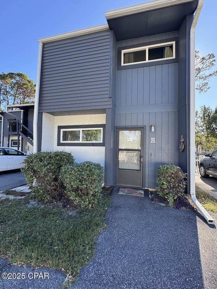 2 bedroom Condominium at 7125 N Lagoon Drive H, Shade Tree Condo Ph II, Panama City — photo 1