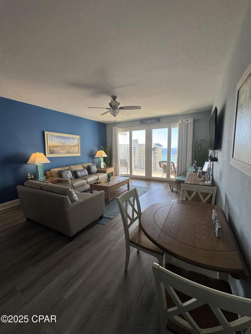 2 bedroom Condominium at 9860 S Thomas Drive 927, Laketown Wharf, Panama City Beach — photo 3