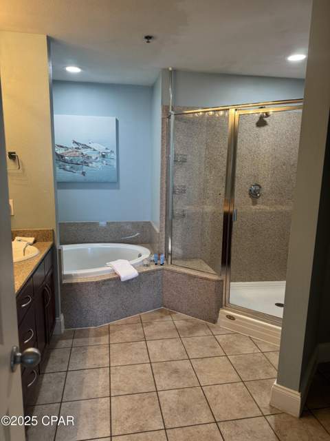 9860 S Thomas Drive 927, Panama City Beach FL - photo 9 of 20