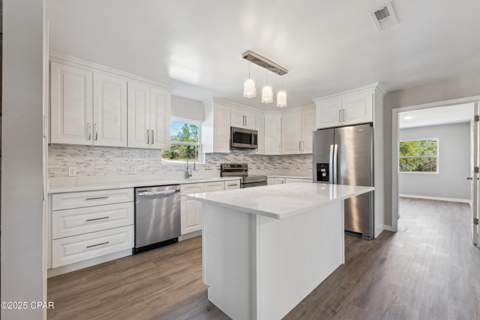 2672 W Laurel Drive, Alford FL - photo 6 of 51