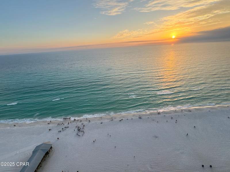 1 bedroom Condominium at 9900 S Thomas Drive 2330, Shores Of Panama Phase II, Panama City Beach — photo 2