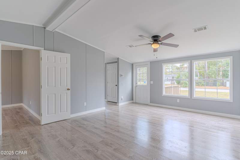 3 bedroom ManufacturedHome at 615 Sesame Street, Red Bull Island, Wewahitchka — photo 5