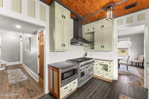 3209 Swordfish Drive, Panama City Beach FL - photo 13 of 61