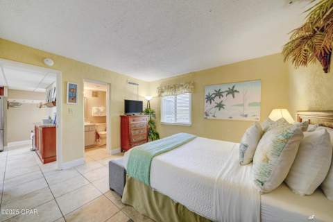 8727 Thomas Drive C17, Panama City Beach FL - photo 21 of 45