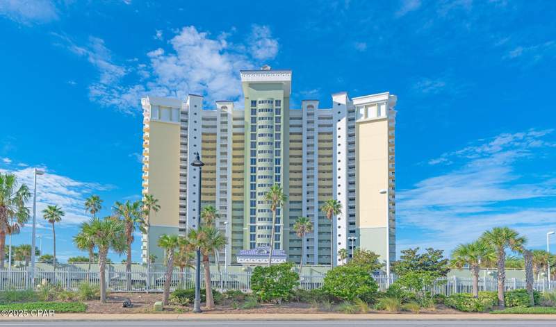 1 bedroom Condominium at 9450 S Thomas Drive 1406D, Boardwalk Central, Panama City — photo 4