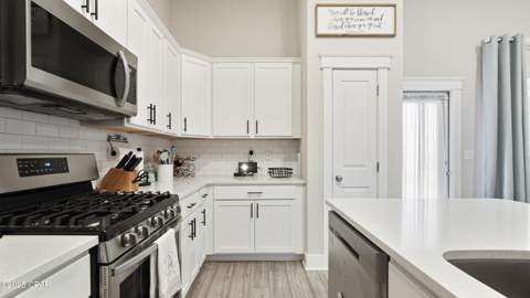 102 St Charles Street, Mexico Beach FL - photo 13 of 40