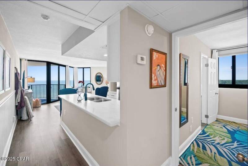 1 bedroom Condominium at 9850 S Thomas Drive 1011W, Sunbird Condo, Panama City Beach — photo 2