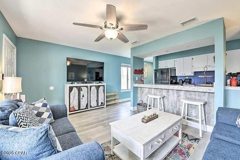 1 bedroom Condominium at 6829 Thomas Drive 417, Sunswept 4, Panama City — photo 2