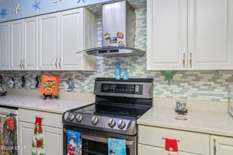 2 bedroom Condominium at 5801 Thomas Drive 814, Regency Towers, Panama City Beach — photo 4