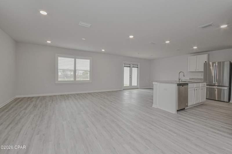4 bedroom SingleFamilyResidence at 6599 Atkins Road, Liberty, Panama City — photo 2
