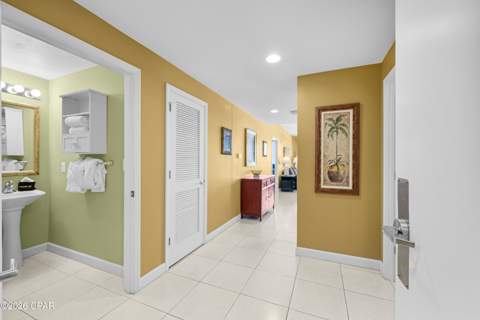 17739 Front Beach Road 401W, Panama City Beach FL - photo 8 of 38