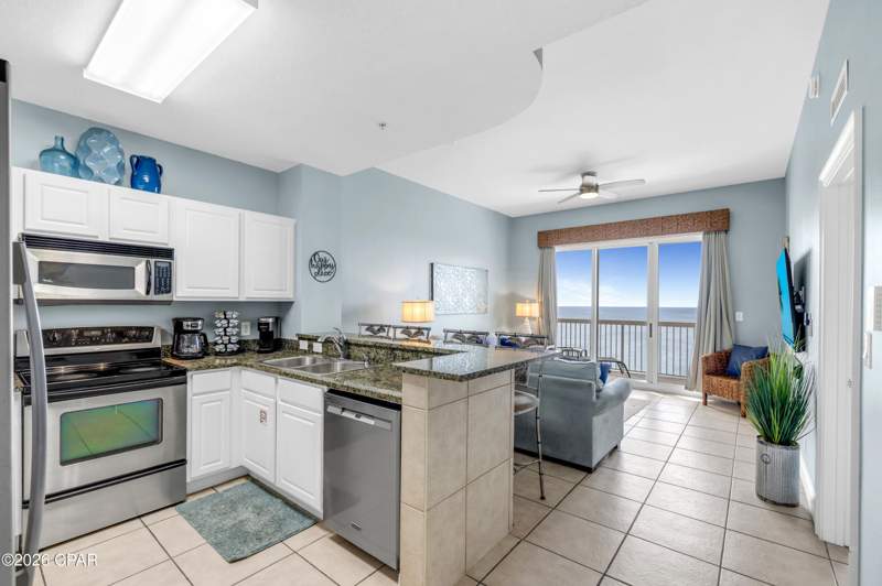 1 bedroom Condominium at 15817 Front Beach Road 1-2305, Calypso Towers I, Panama City Beach — photo 2