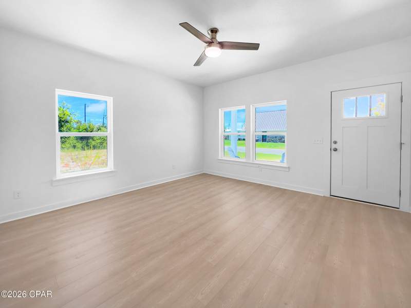 3 bedroom SingleFamilyResidence at 592 Bonnet Street, Beacon Hill, Port St Joe — photo 5
