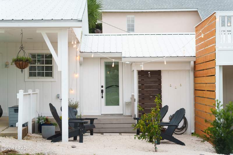 5 bedroom ManufacturedHome at 230 13th Street, Laguna Beach, Panama City Beach — photo 4