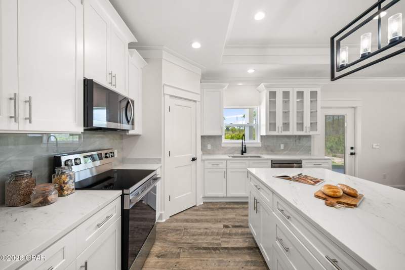 3 bedroom SingleFamilyResidence at 285 N Wells Street, Laguna Haven, Panama City Beach — photo 3