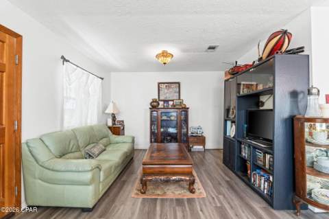 2686 Mona Lane, Alford FL - photo 17 of 38
