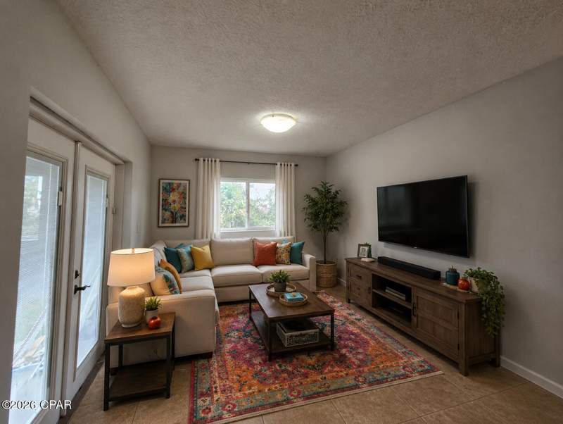 3 bedroom Attached at 6329 Chipewa Street, Callaway, Panama City — photo 2
