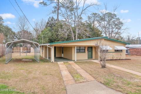 5392 College Drive, Graceville FL - photo 15 of 27