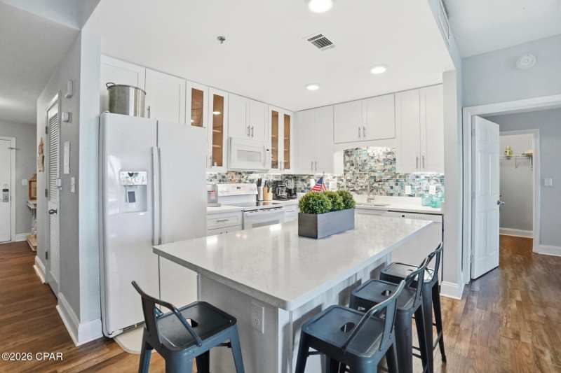 2 bedroom Condominium at 9902 S Thomas Drive 130, Laketown Wharf, Panama City — photo 1