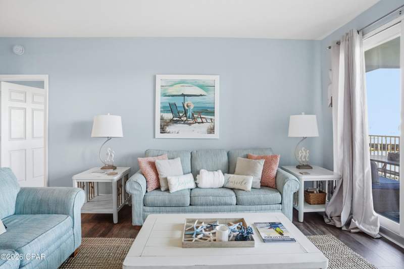 2 bedroom Condominium at 9902 S Thomas Drive 130, Laketown Wharf, Panama City — photo 2