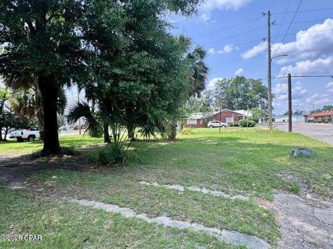 5295 Brown Street, Graceville FL - photo 10 of 13