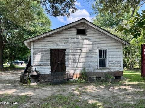 5295 Brown Street, Graceville FL - photo 8 of 13