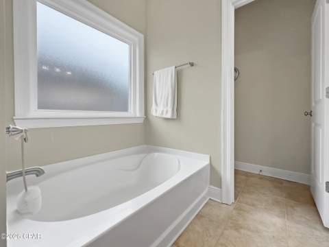 5005 Maggie Lane, Panama City FL - photo 18 of 40