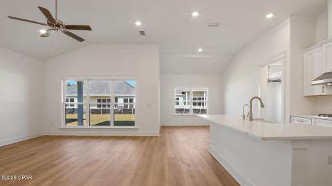 169 Greene Circle, Port St Joe FL - photo 8 of 34