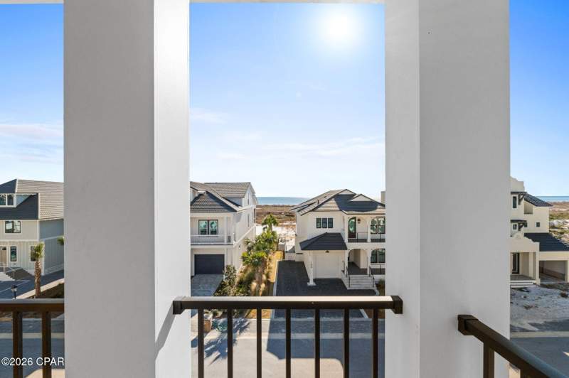 4 bedroom SingleFamilyResidence at 109 Dunes Drive, Sugar Sand, Mexico Beach — photo 2