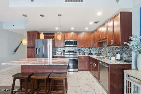 9860 S Thomas Drive 705, Panama City FL - photo 14 of 34
