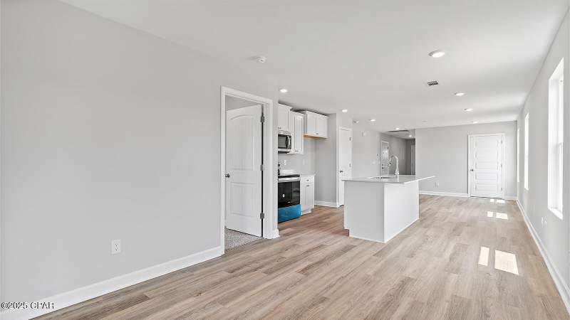 3 bedroom SingleFamilyResidence at 310 Robinson Bluff Road, Colonial Landing, Panama City Beach — photo 4