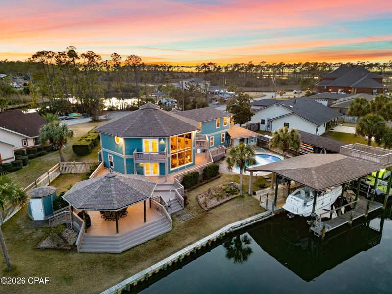4 bedroom SingleFamilyResidence at 1004 Sunset Lane, Baywood Shores Estates, Lynn Haven — photo 1