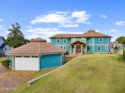 1004 Sunset Lane, Lynn Haven FL - photo 15 of 98