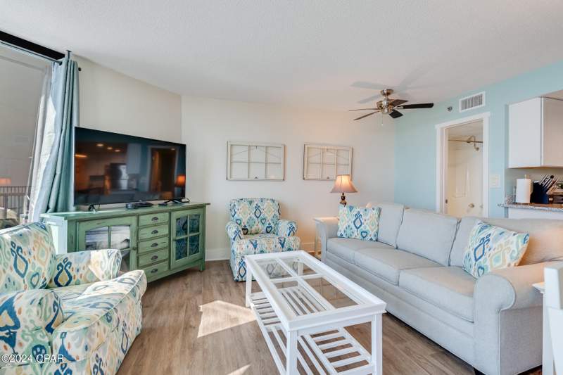1 bedroom Condominium at 9850 S Thomas Drive 111E, Sunbird Condo, Panama City — photo 4