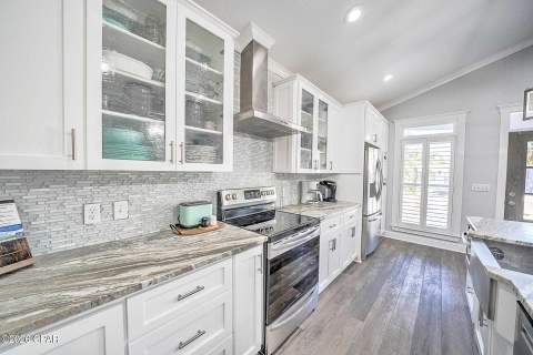 311 Venture Boulevard, Panama City Beach FL - photo 10 of 39