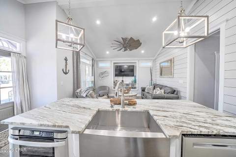 311 Venture Boulevard, Panama City Beach FL - photo 12 of 39