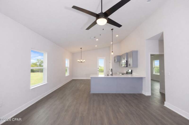 3 bedroom SingleFamilyResidence at 7060 Traditions Drive, Parkbrook, Panama City — photo 4