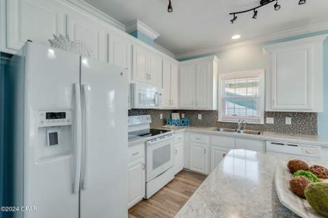 313 Laureno Place, Panama City Beach FL - photo 17 of 36