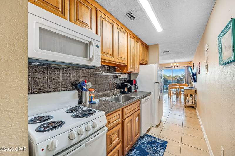 2 bedroom Condominium at 301 Lullwater Drive 417, Lullwater Beach, Panama City Beach — photo 5