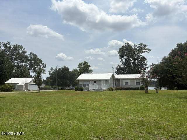 3 bedroom SingleFamilyResidence at 24798 NW County Road 73a, Lake Kathryn Estates, Altha — photo 1