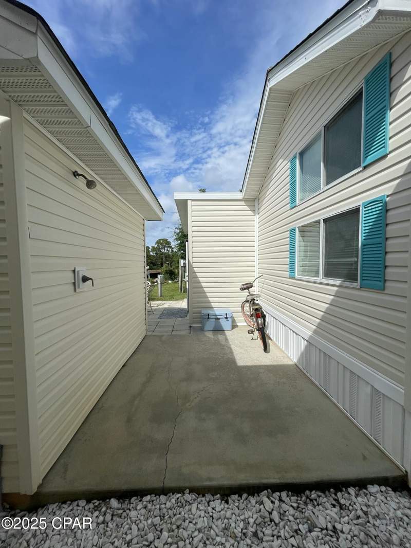 3 bedroom ManufacturedHome at 1219 Thomas 113, Emerald Pointe Resort, Panama City — photo 5