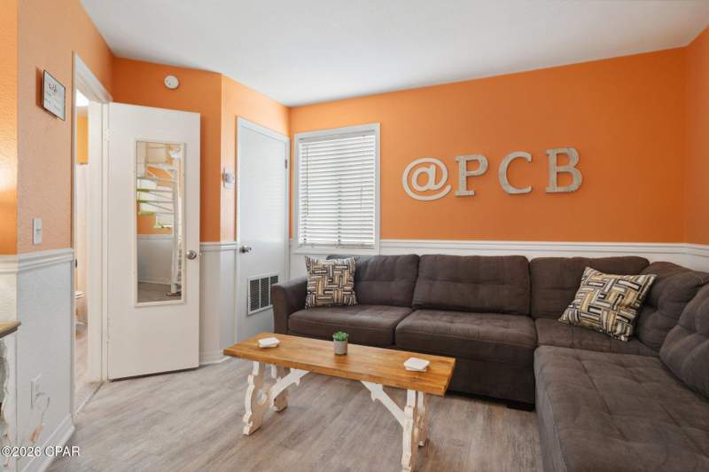 1 bedroom Condominium at 4114 Holiday Drive 25, Sand Castles Villas Condo, Panama City — photo 4