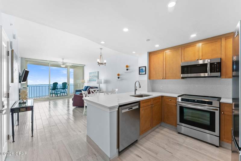 1 bedroom Condominium at 15625 Front Beach Road 2006, Aqua, Panama City Beach — photo 3