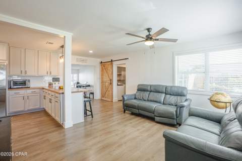 4927 Hensey Avenue, Panama City FL - photo 7 of 34