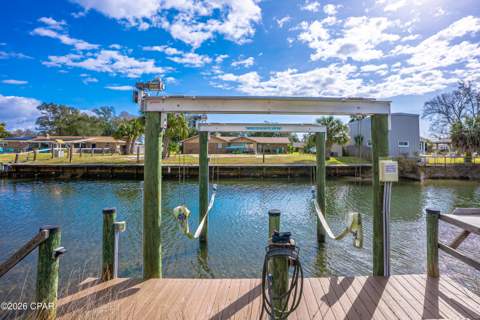 4520 Misty Lane, Lynn Haven FL - photo 6 of 72