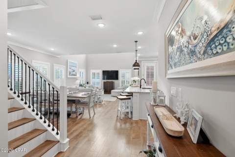 725 Landing Circle, Panama City Beach FL - photo 8 of 47