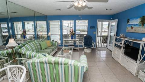 17670 Front Beach Road I4, Panama City Beach FL - photo 6 of 44