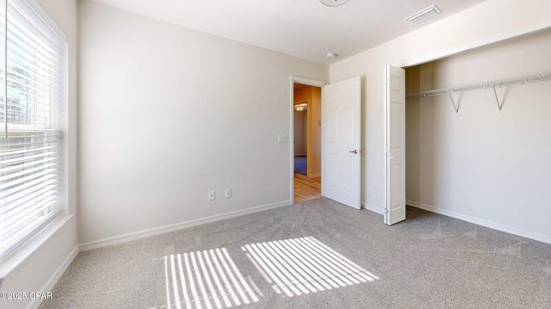 4 bedroom SingleFamilyResidence at 3989 Horizon Avenue, Sunny Hills Unit 1, Chipley — photo 4