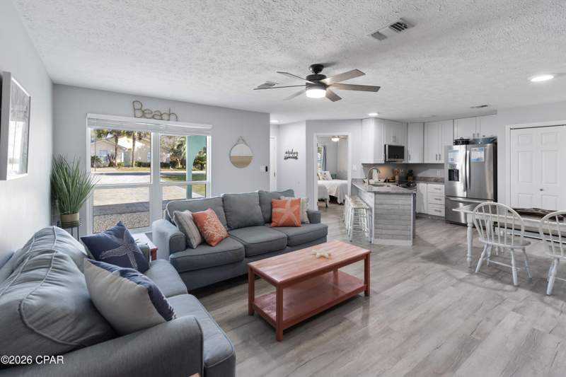 3 bedroom SingleFamilyResidence at 21401 Hilltop Avenue, Riviera Beach, Panama City Beach — photo 4